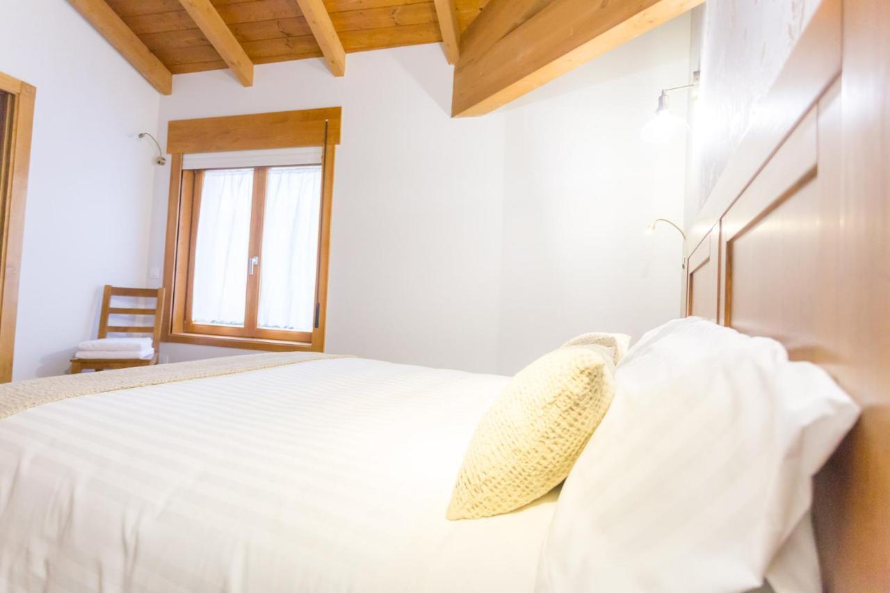 Casa Da Ponte De Penas Otel Melide Dış mekan fotoğraf