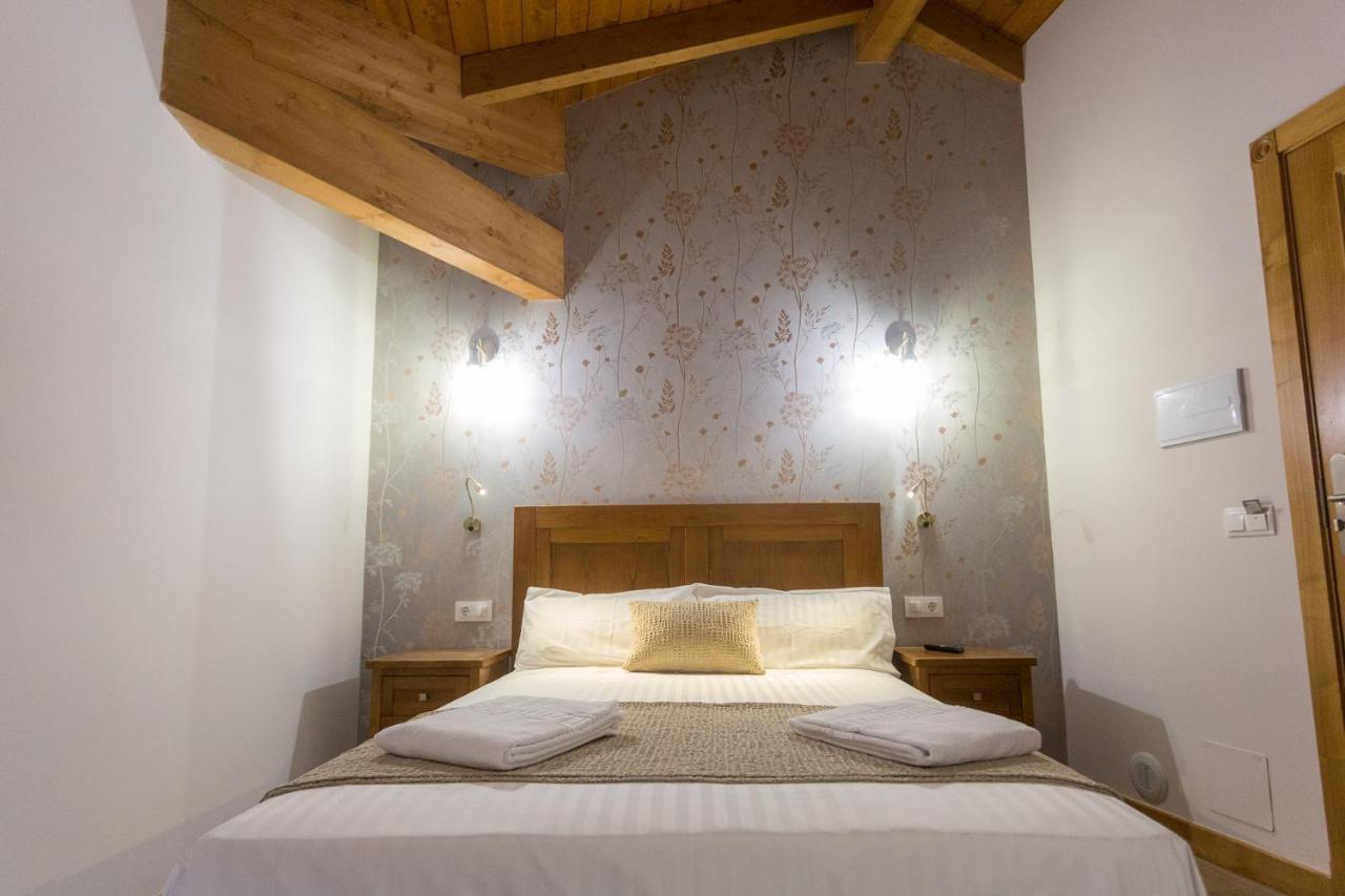 Casa Da Ponte De Penas Otel Melide Dış mekan fotoğraf