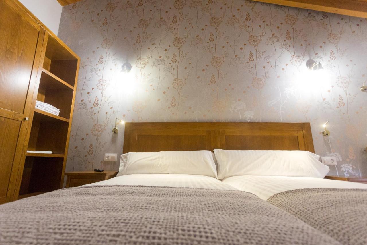 Casa Da Ponte De Penas Otel Melide Dış mekan fotoğraf