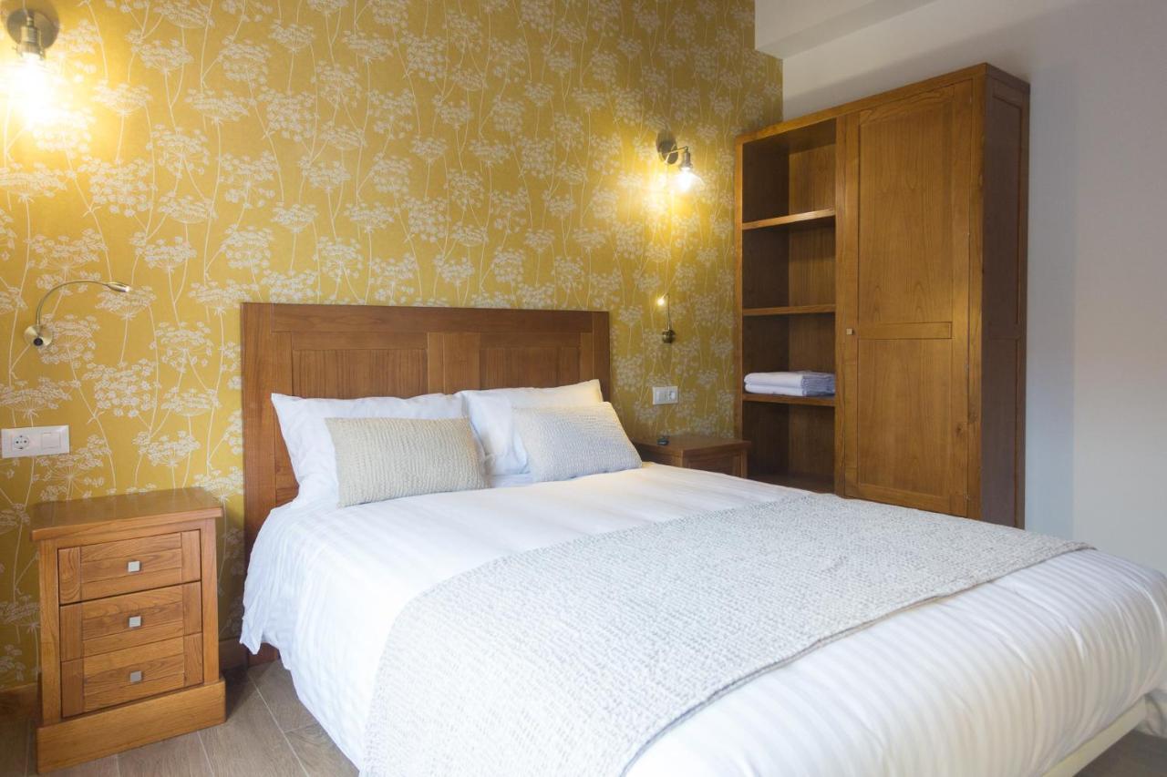 Casa Da Ponte De Penas Otel Melide Dış mekan fotoğraf
